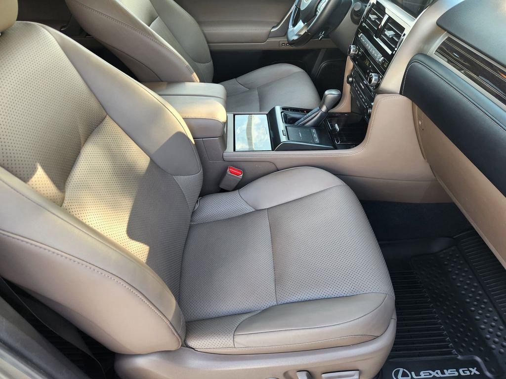 used 2023 Lexus GX 460 car, priced at $62,888