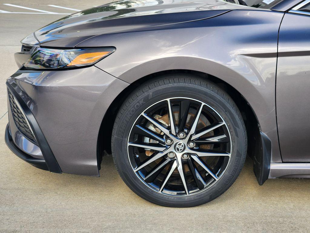 used 2024 Toyota Camry Hybrid car, priced at $26,777