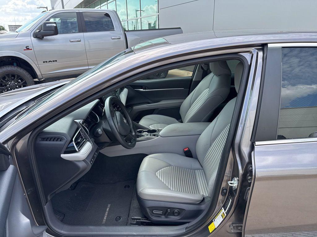 used 2024 Toyota Camry Hybrid car, priced at $27,888