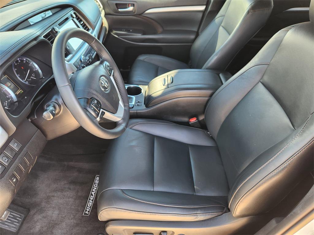used 2019 Toyota Highlander car, priced at $20,777