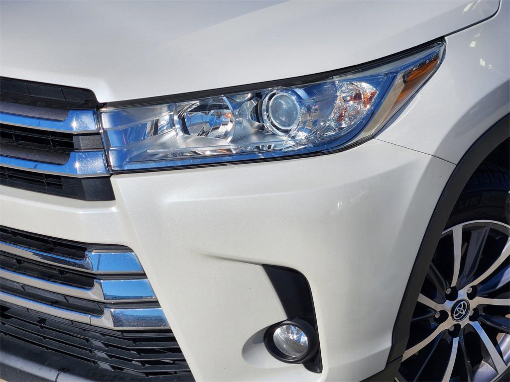 used 2019 Toyota Highlander car, priced at $20,777
