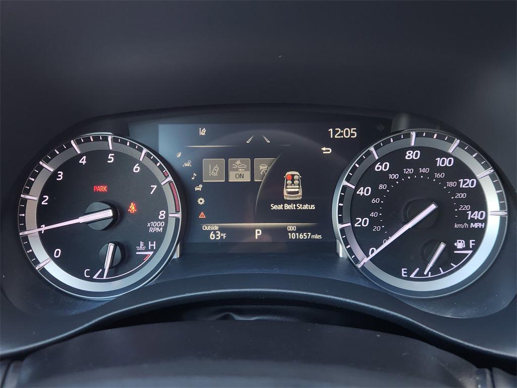 used 2022 Toyota Highlander car, priced at $30,888