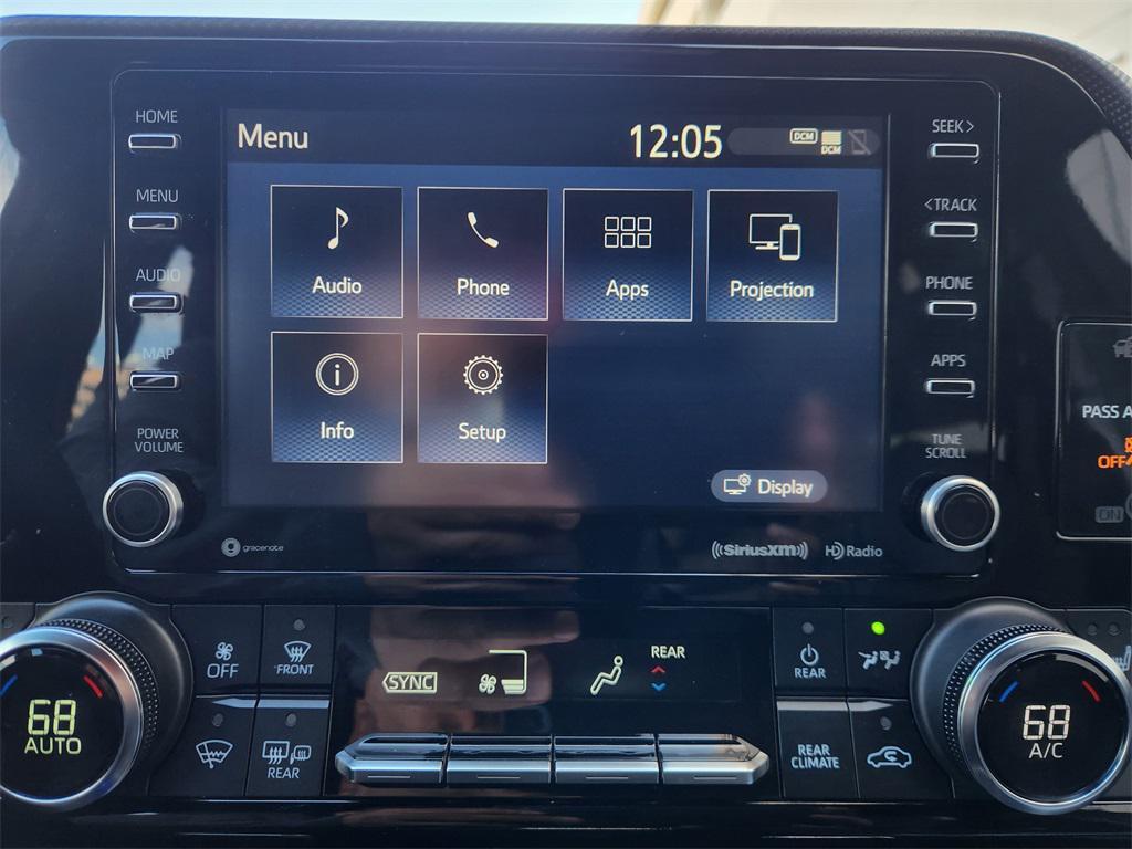 used 2022 Toyota Highlander car, priced at $30,888