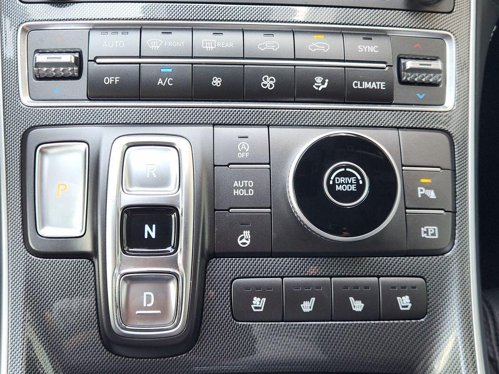 used 2022 Hyundai Santa Fe car, priced at $27,888