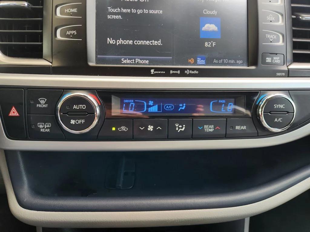 used 2018 Toyota Highlander car, priced at $26,113
