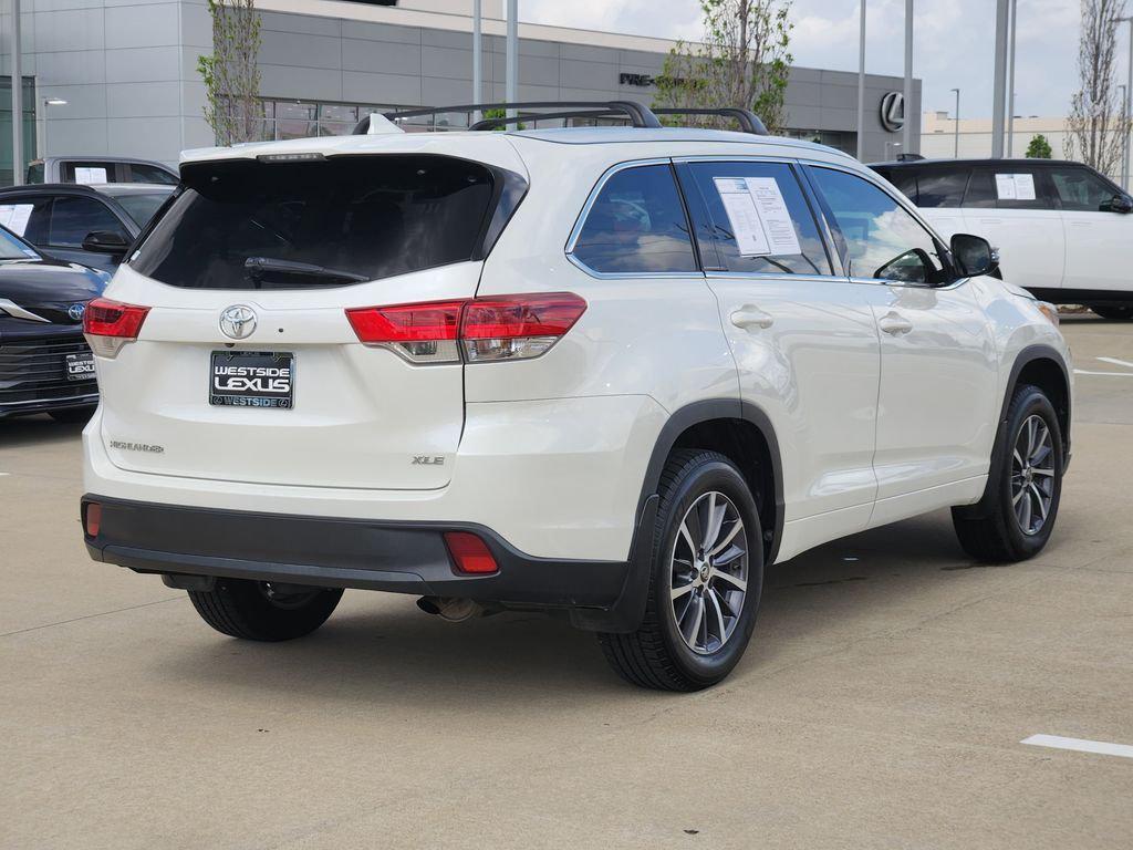 used 2018 Toyota Highlander car, priced at $25,888