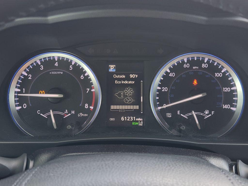 used 2018 Toyota Highlander car, priced at $25,888