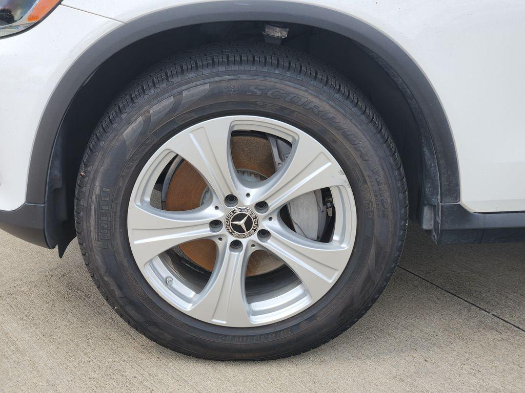 used 2018 Mercedes-Benz GLC 300 car, priced at $17,888
