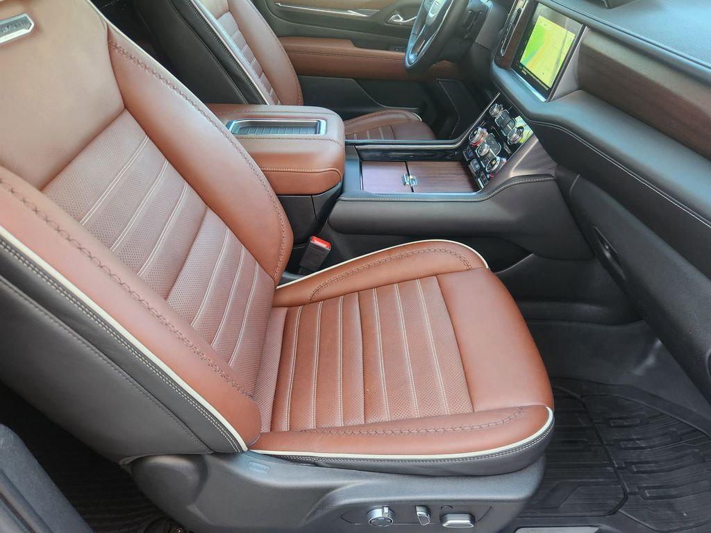 used 2023 GMC Yukon XL car, priced at $72,888