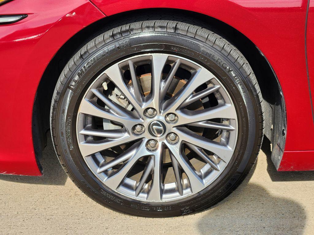 used 2019 Lexus ES 350 car, priced at $32,888