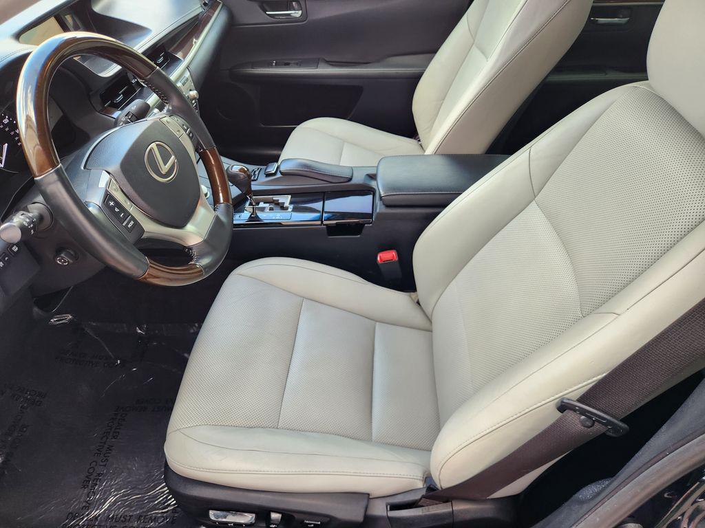 used 2014 Lexus ES 350 car, priced at $16,888