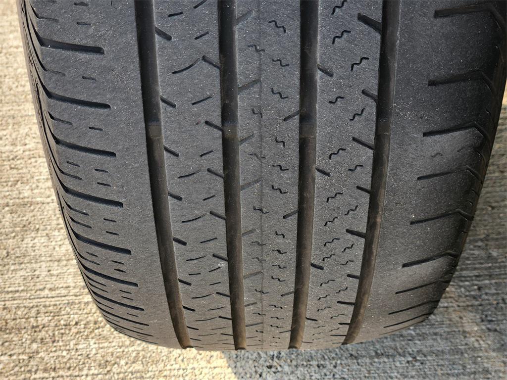 used 2022 Kia Sorento car, priced at $22,777