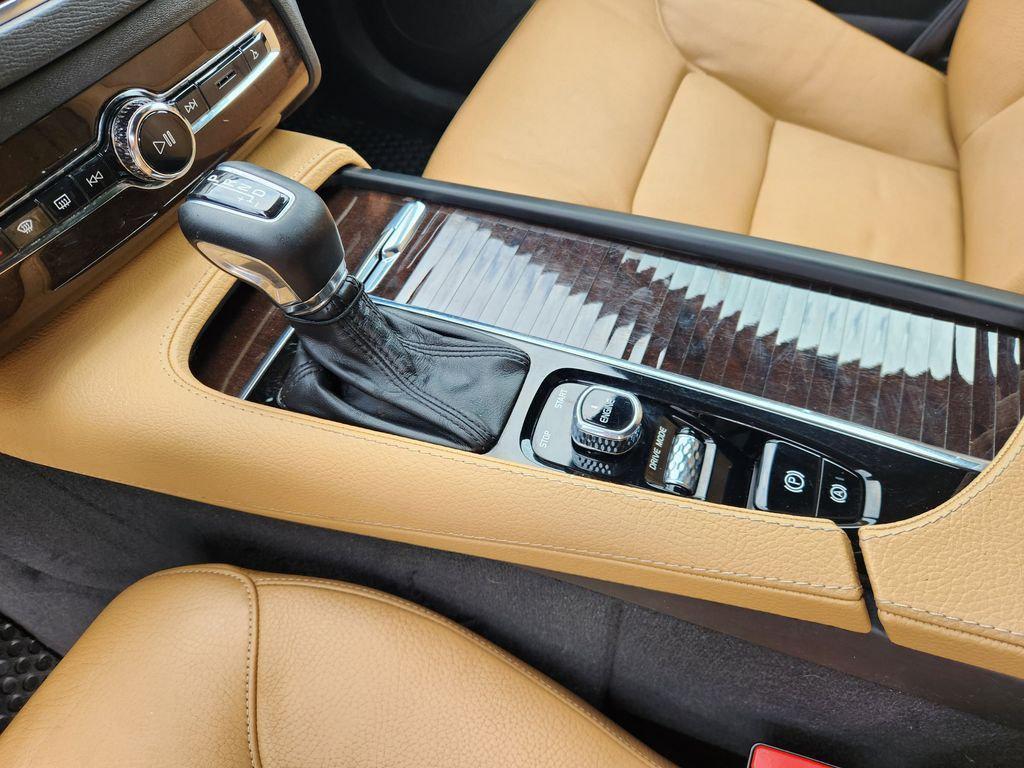 used 2016 Volvo XC90 car, priced at $14,888