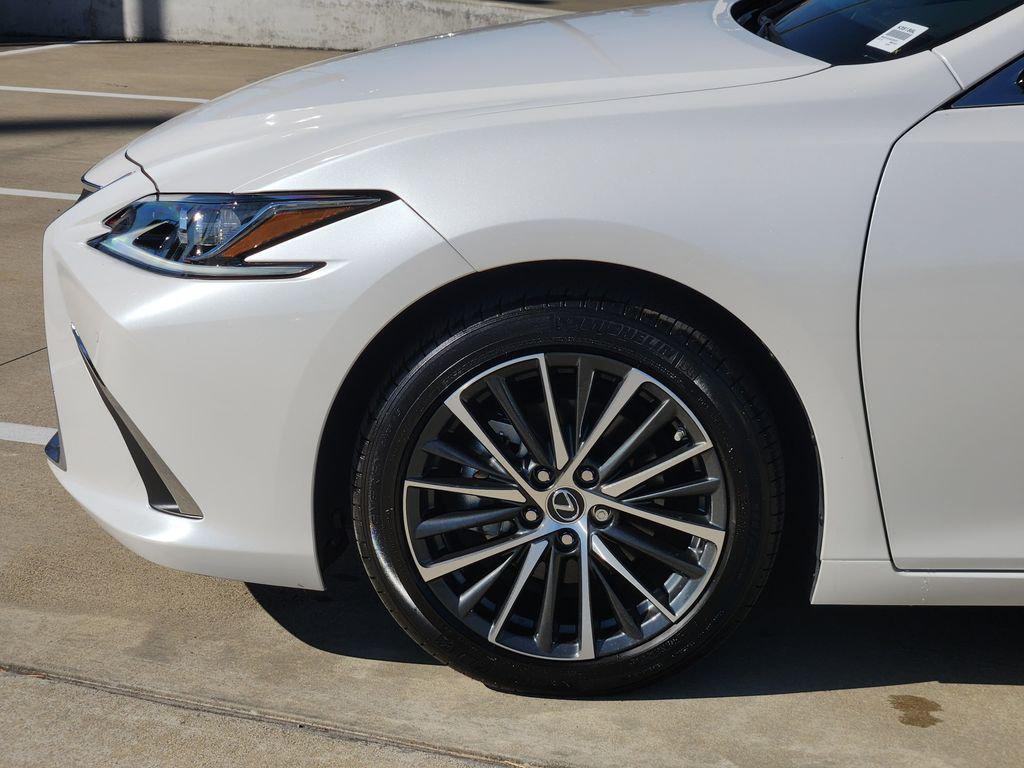 used 2025 Lexus ES 350 car, priced at $46,777