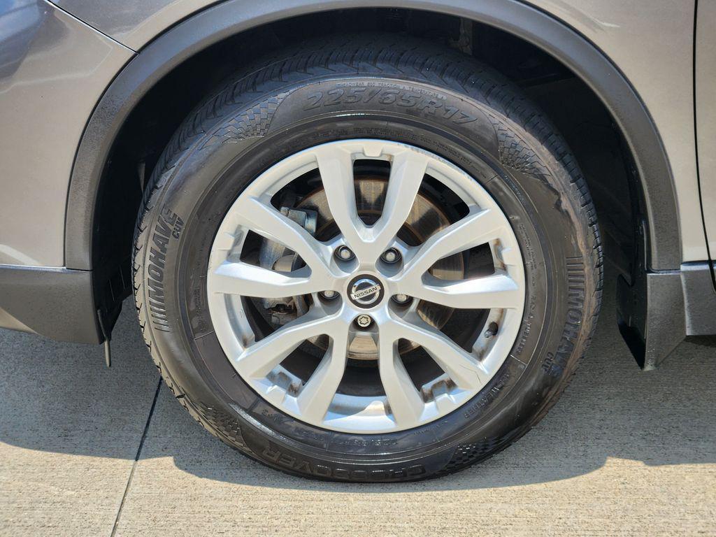 used 2018 Nissan Rogue car, priced at $16,888