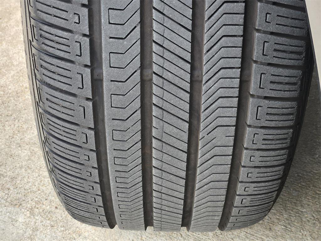 used 2024 Acura MDX car, priced at $52,777