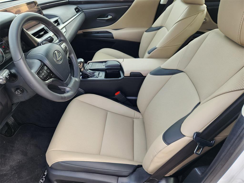 used 2020 Lexus ES 350 car, priced at $25,777