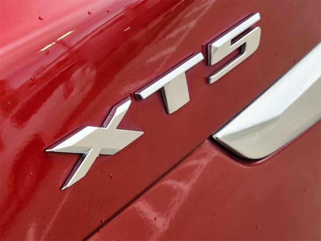 used 2023 Cadillac XT5 car, priced at $26,777
