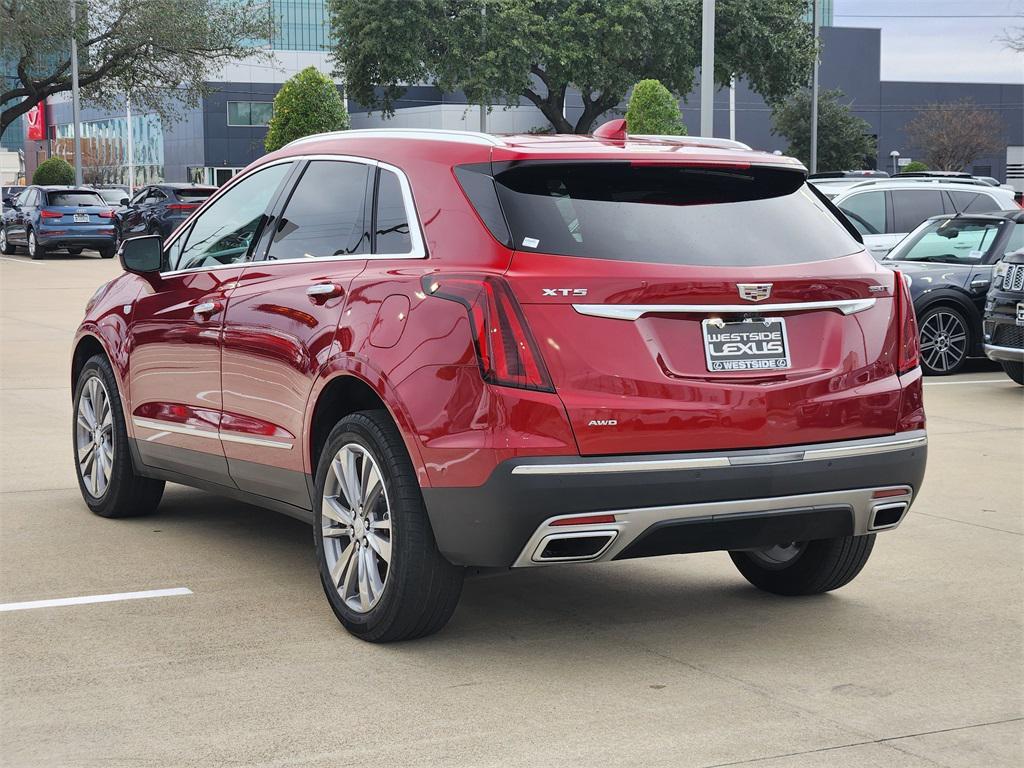 used 2023 Cadillac XT5 car, priced at $26,777