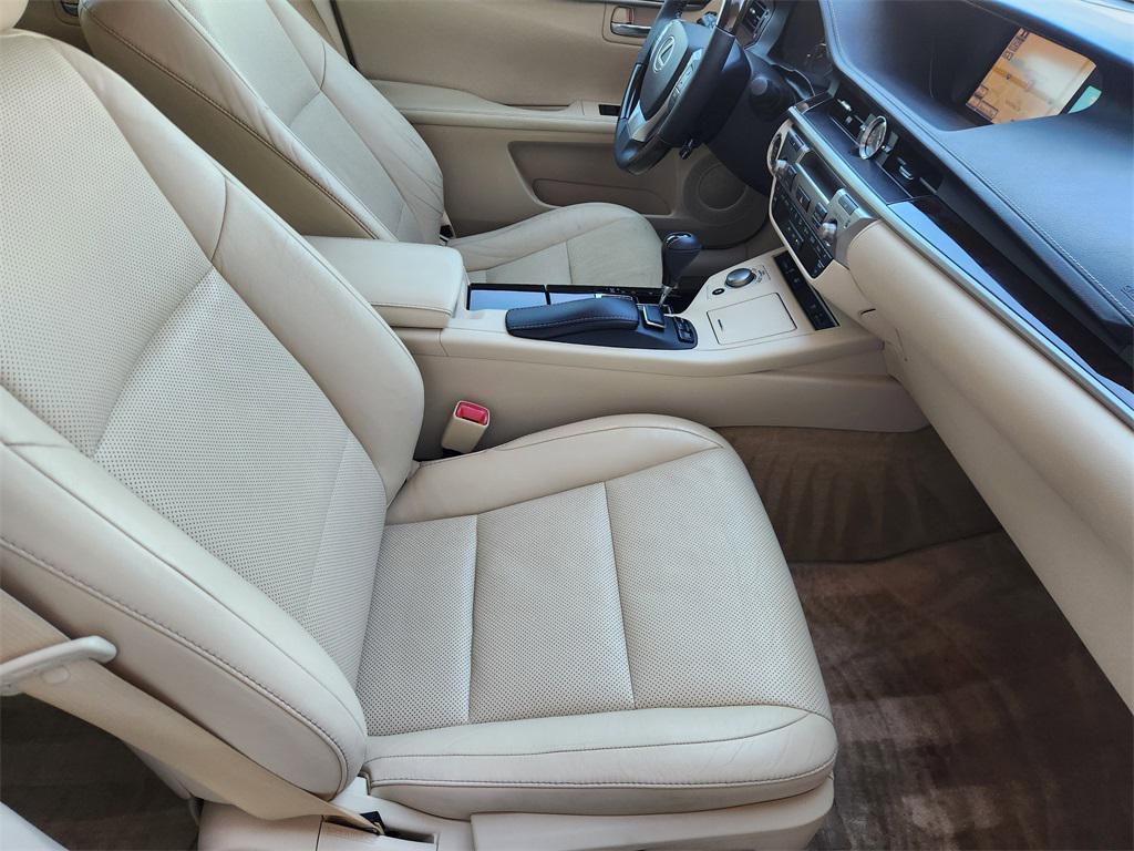used 2014 Lexus ES 350 car, priced at $17,888