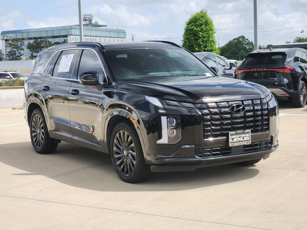 used 2025 Hyundai Palisade car, priced at $45,888