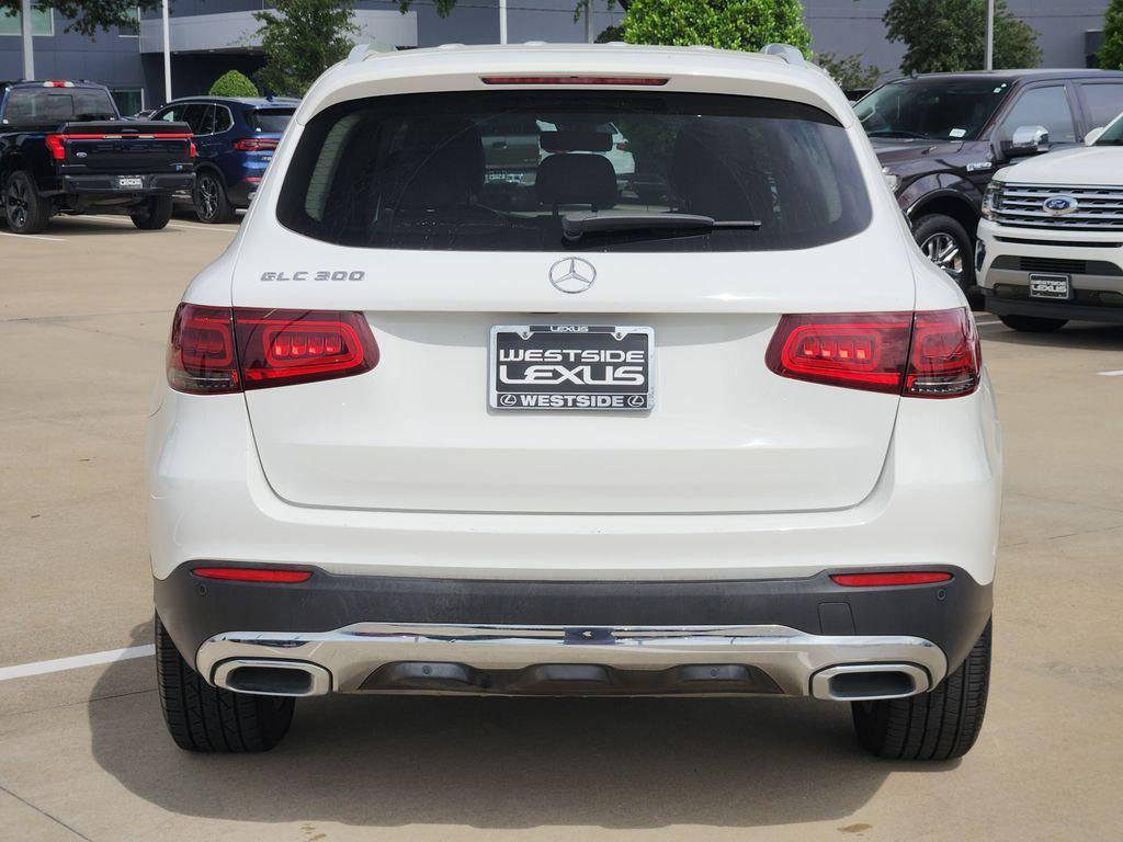 used 2020 Mercedes-Benz GLC 300 car, priced at $22,113
