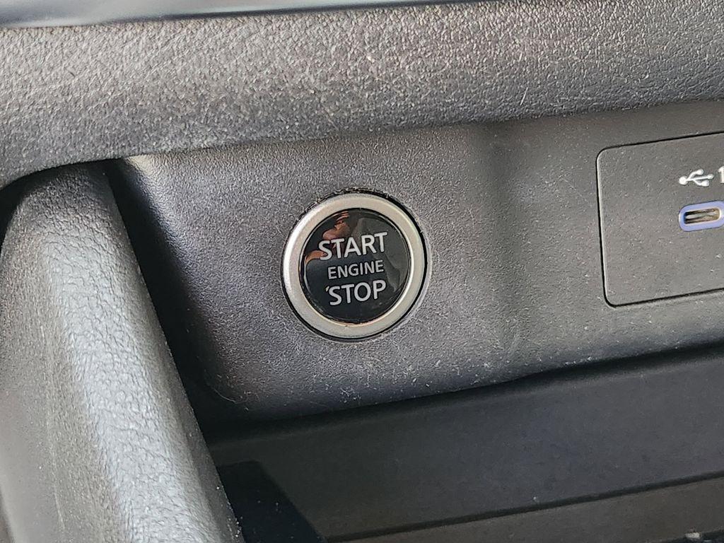 used 2022 Nissan Rogue car, priced at $21,888