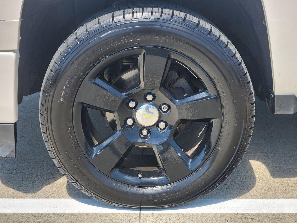 used 2014 Chevrolet Silverado 1500 car, priced at $18,113