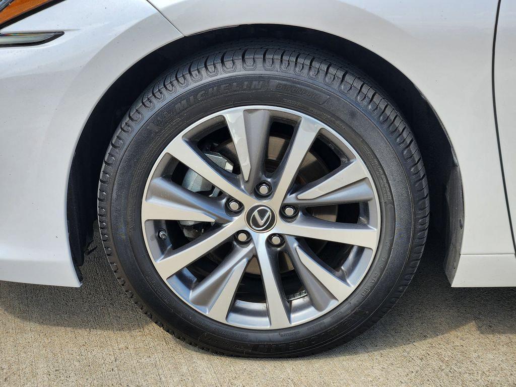 used 2021 Lexus ES 350 car, priced at $24,888