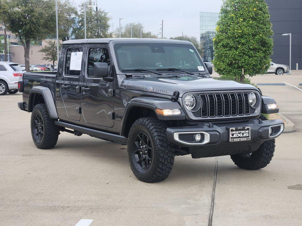 used 2025 Jeep Gladiator car, priced at $36,888