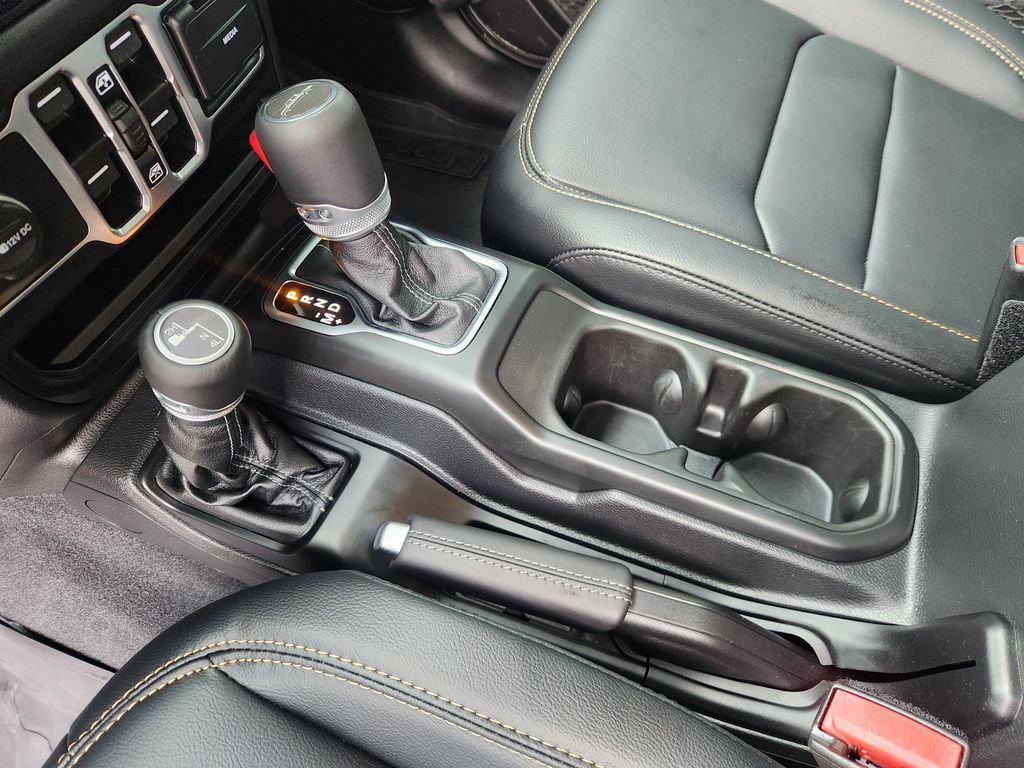 used 2025 Jeep Gladiator car, priced at $36,888