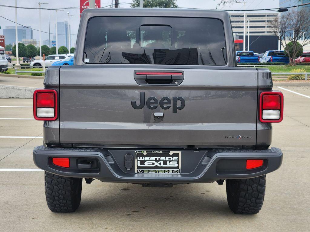 used 2025 Jeep Gladiator car, priced at $36,888