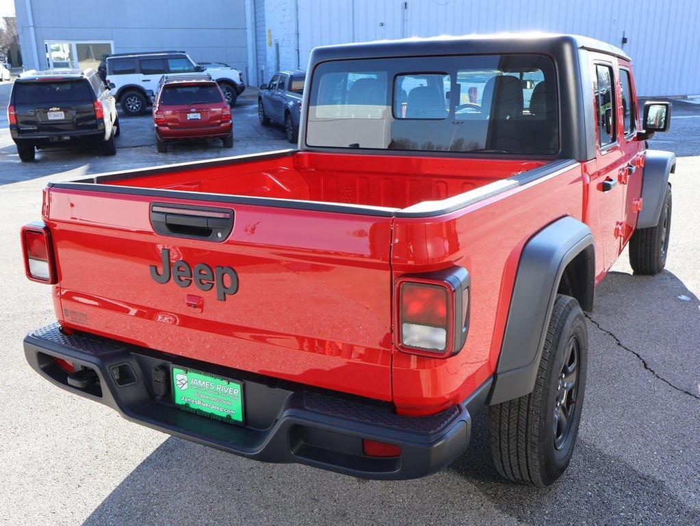 used 2024 Jeep Gladiator car, priced at $33,399