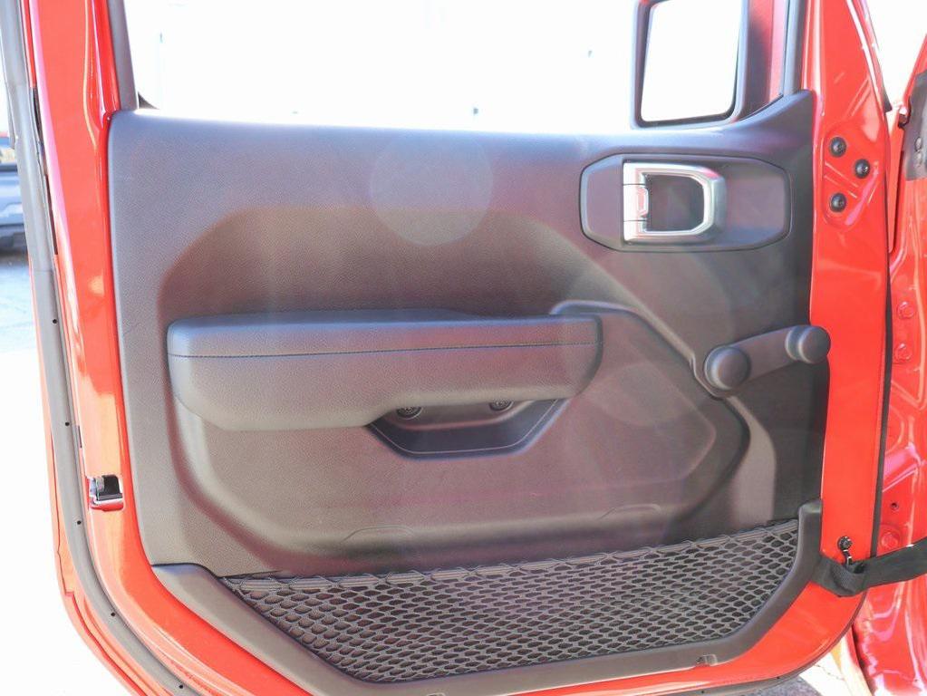 used 2024 Jeep Gladiator car, priced at $33,399