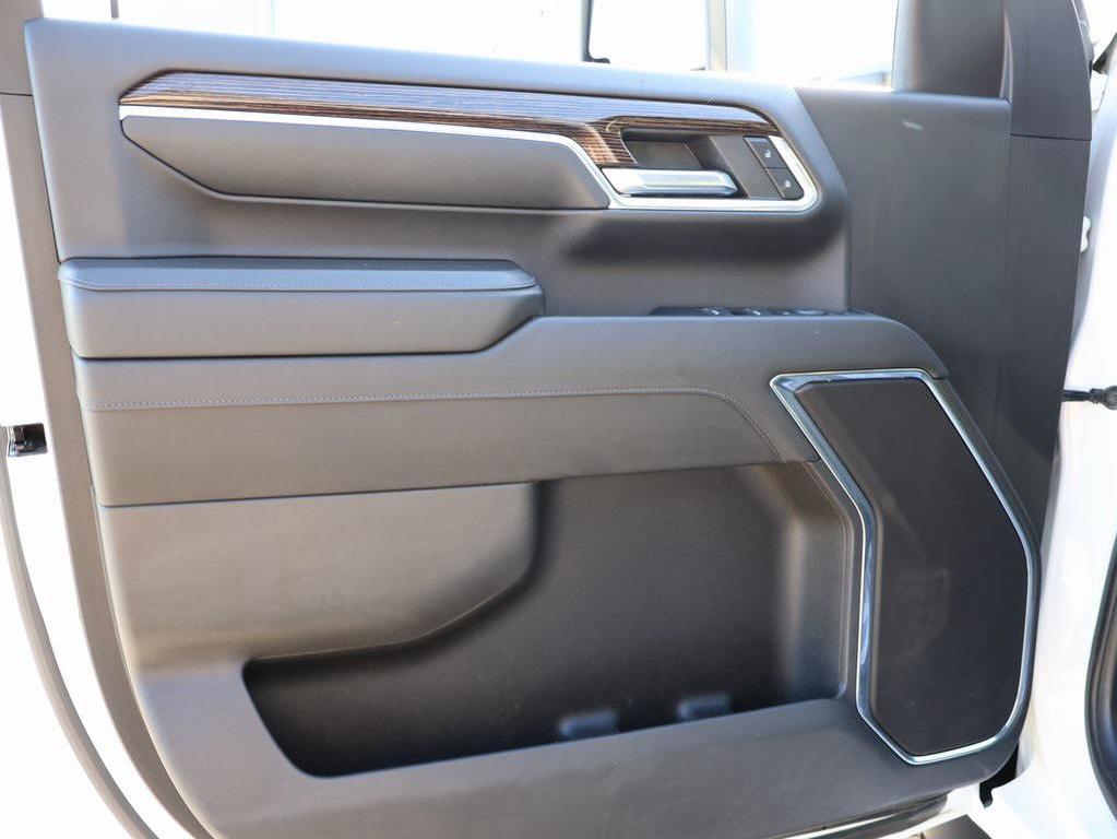 used 2024 GMC Sierra 2500 car, priced at $51,299