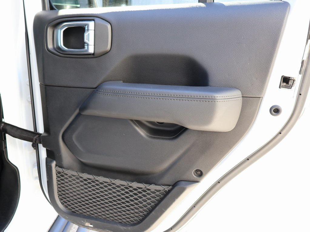 used 2021 Jeep Wrangler Unlimited car, priced at $27,199