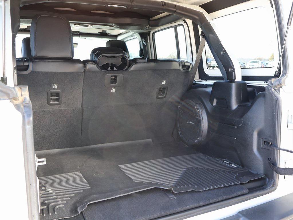 used 2021 Jeep Wrangler Unlimited car, priced at $27,199