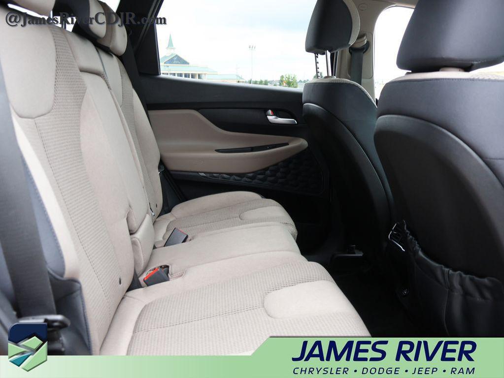 used 2022 Hyundai Santa Fe car, priced at $18,284