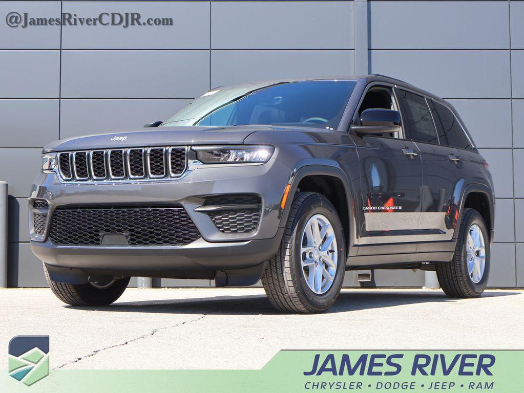 new 2026 Jeep Grand Cherokee car, priced at $44,025