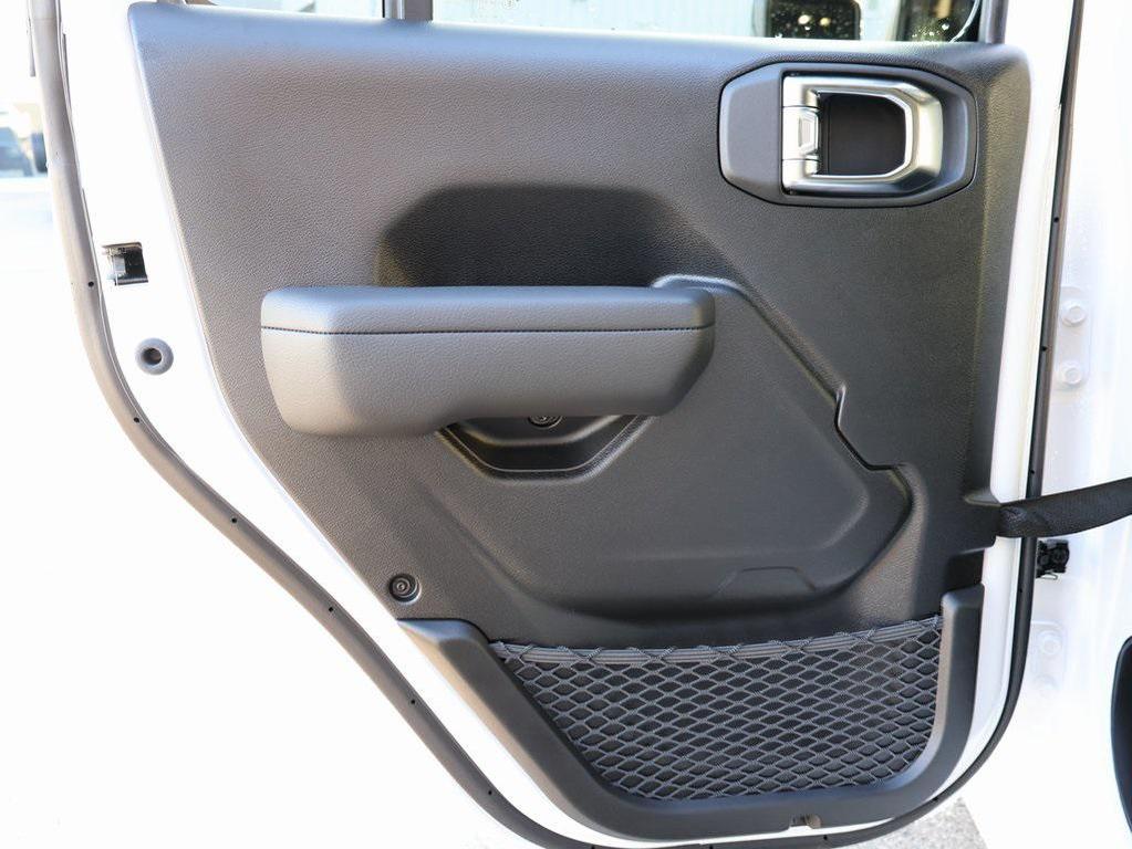 new 2026 Jeep Wrangler car, priced at $45,280