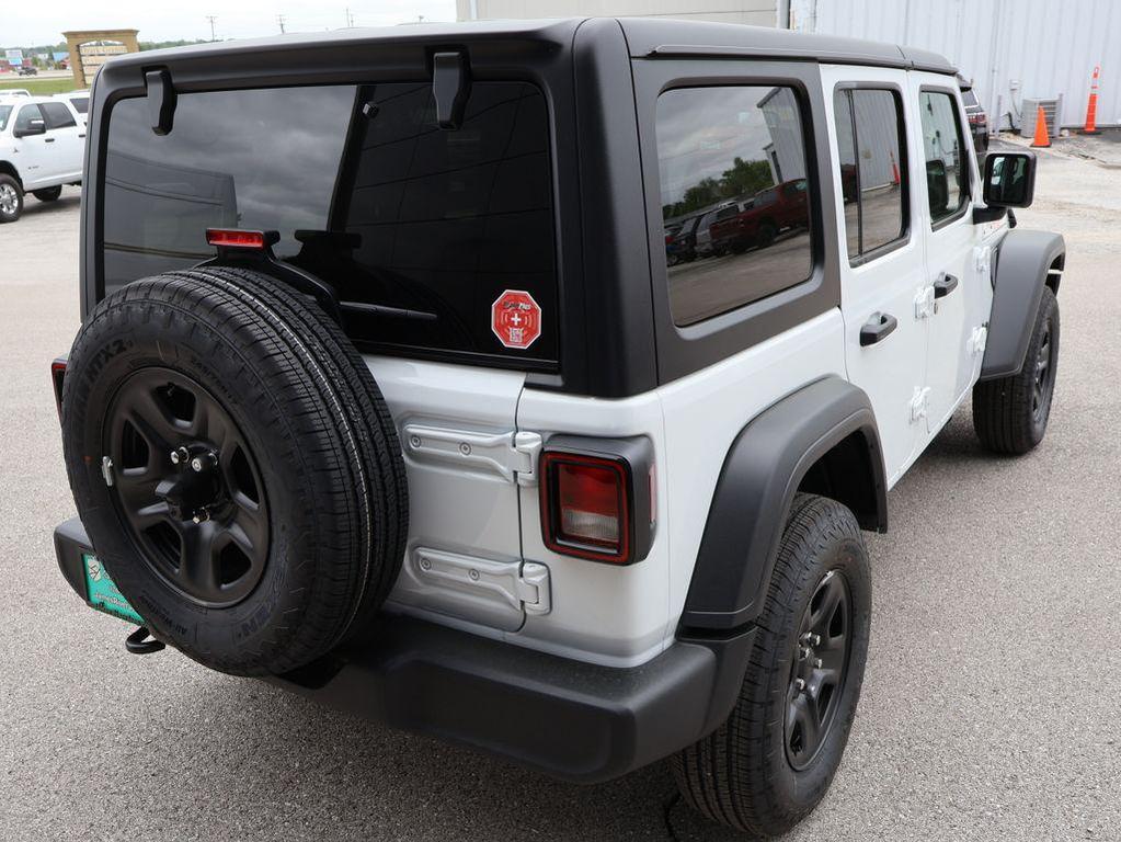 new 2026 Jeep Wrangler car, priced at $36,874