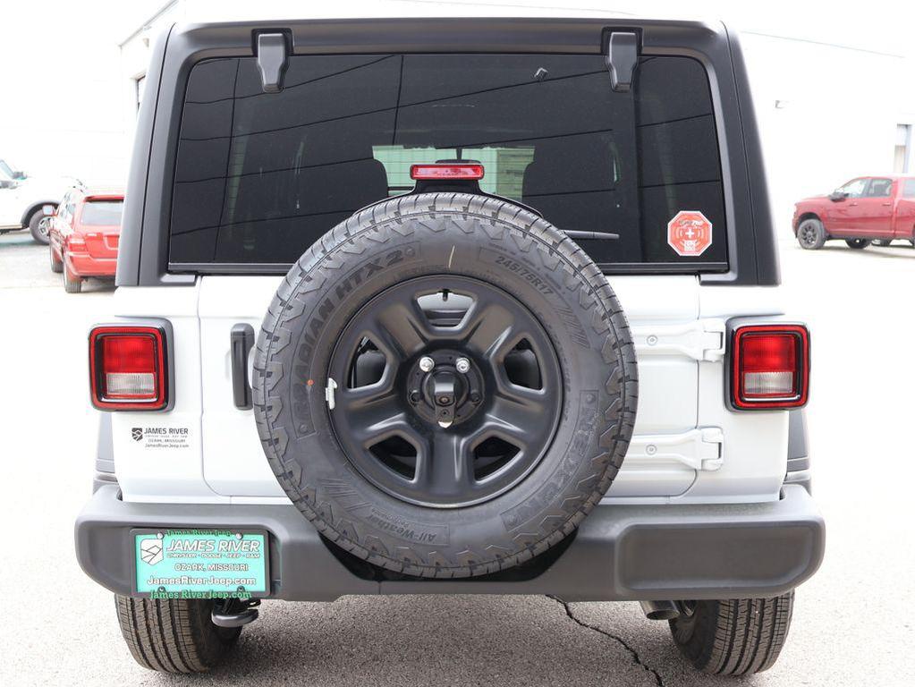 new 2026 Jeep Wrangler car, priced at $36,874