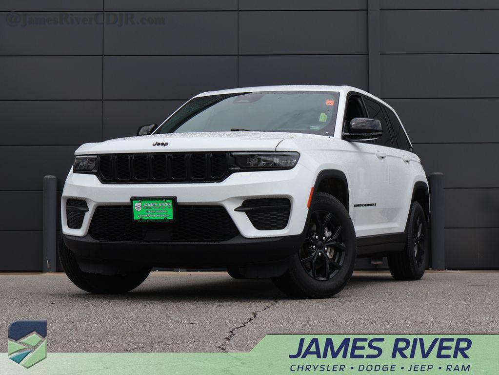 used 2025 Jeep Grand Cherokee car, priced at $36,499