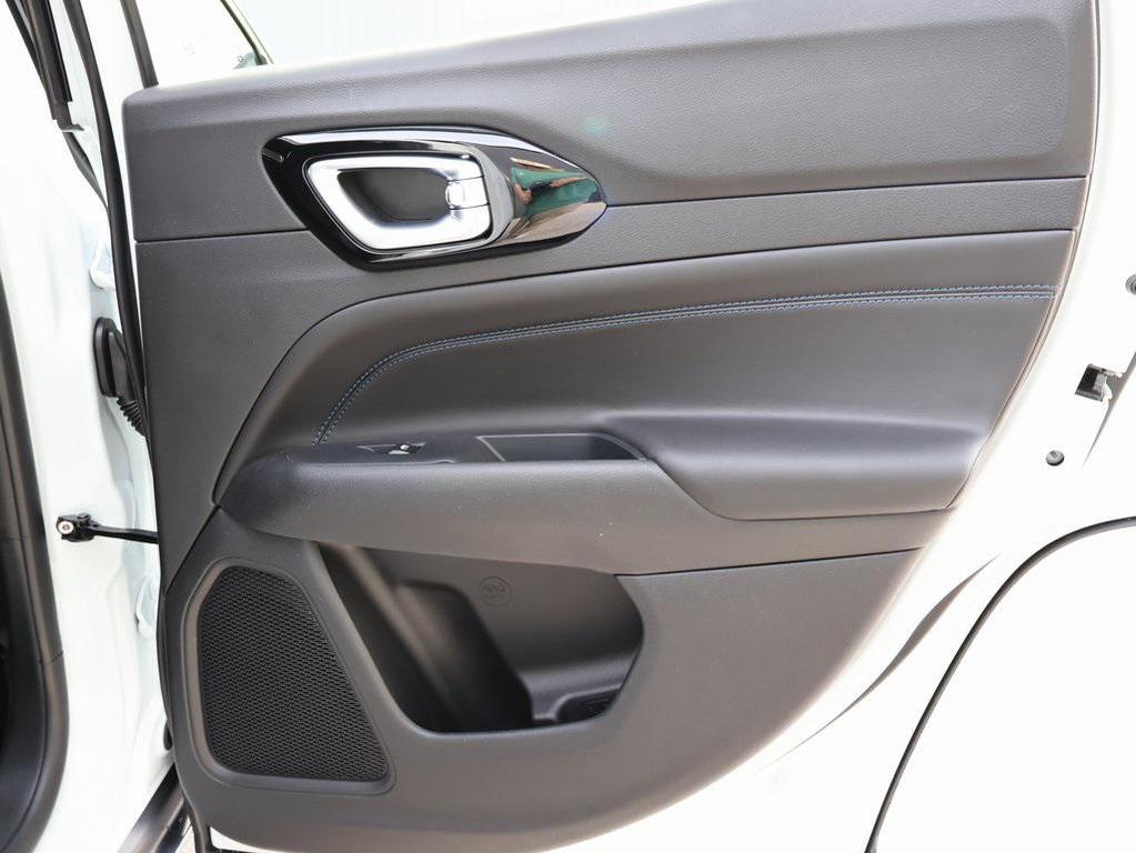 new 2026 Jeep Compass car, priced at $31,576