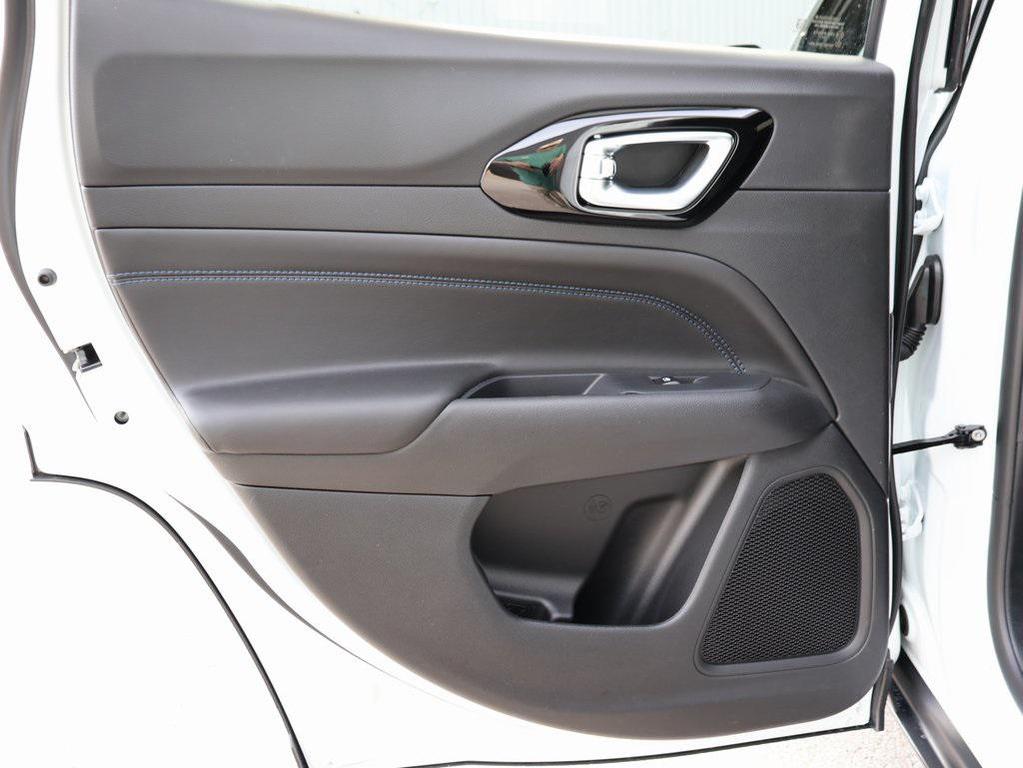 new 2026 Jeep Compass car, priced at $31,576