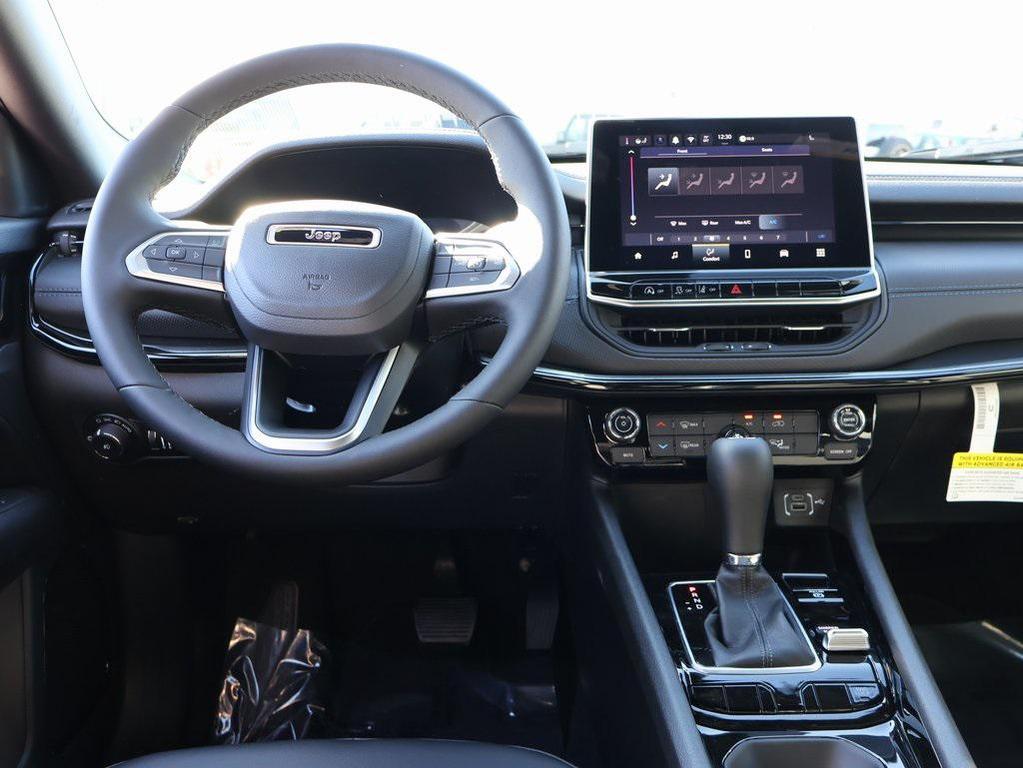 new 2026 Jeep Compass car, priced at $32,276