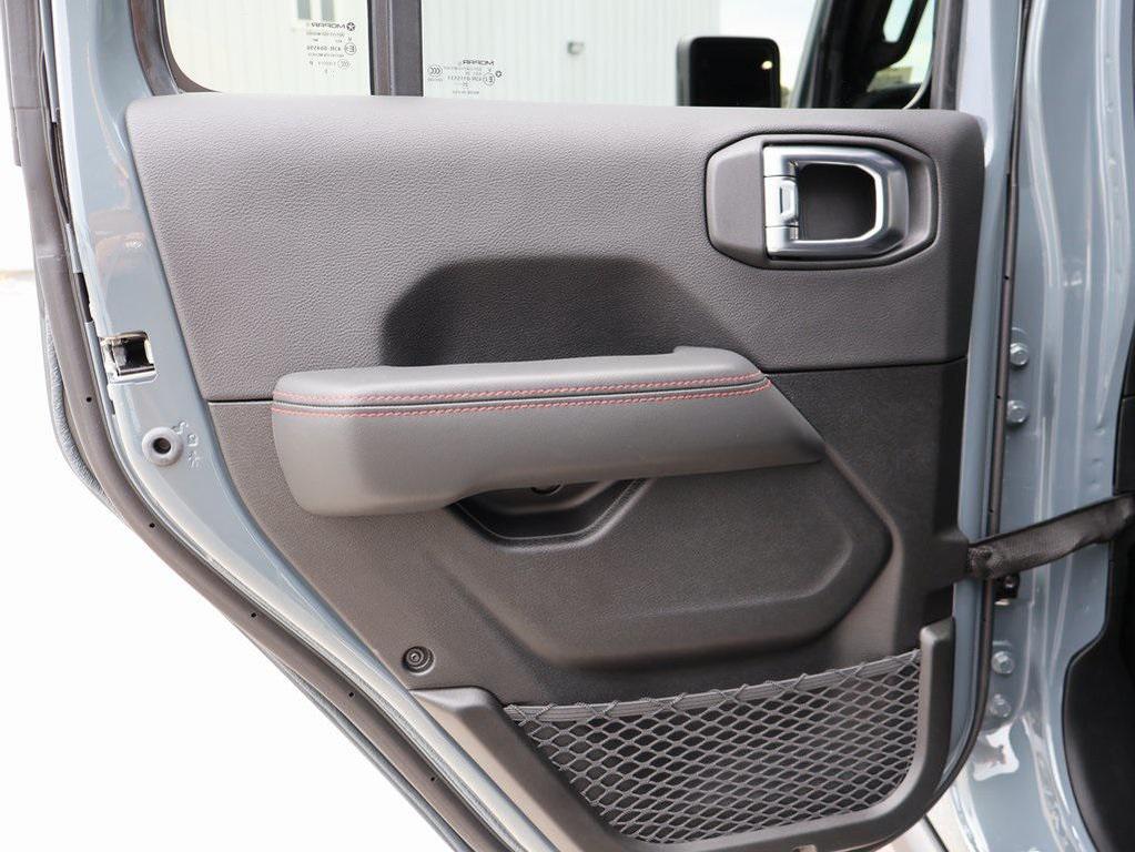 new 2026 Jeep Wrangler car, priced at $61,770