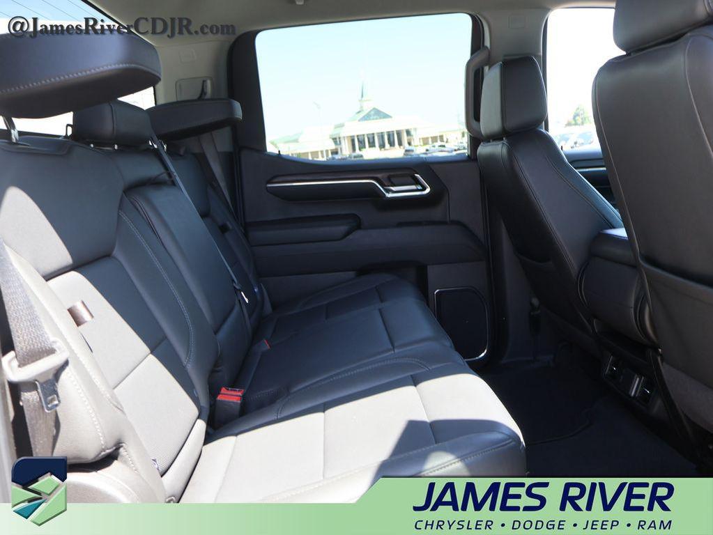used 2024 GMC Sierra 1500 car, priced at $43,598