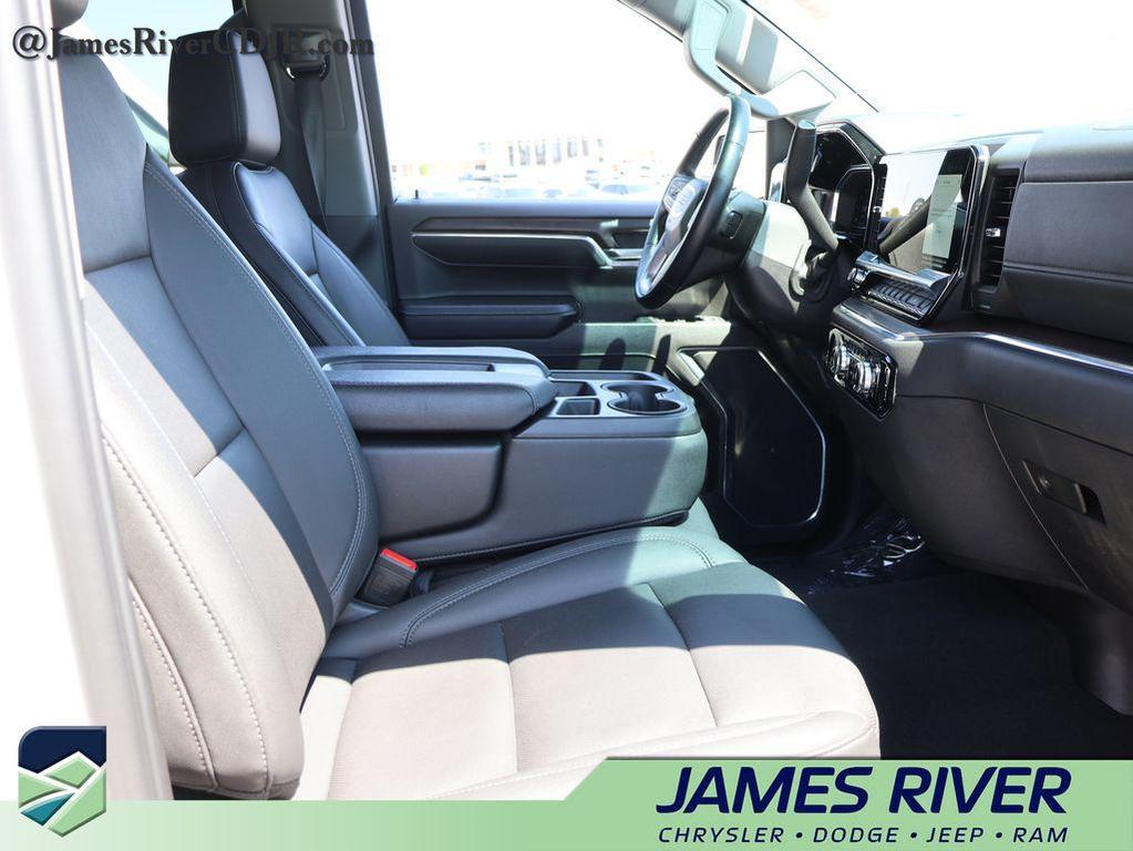 used 2024 GMC Sierra 1500 car, priced at $43,598