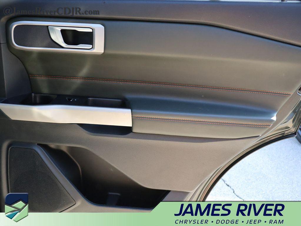 used 2021 Ford Explorer car, priced at $25,396